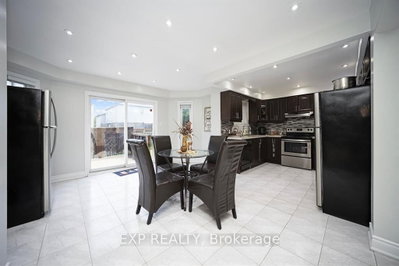 692 Huntington Ridge Mississauga,ON L5R 1Z5 — Photo 15