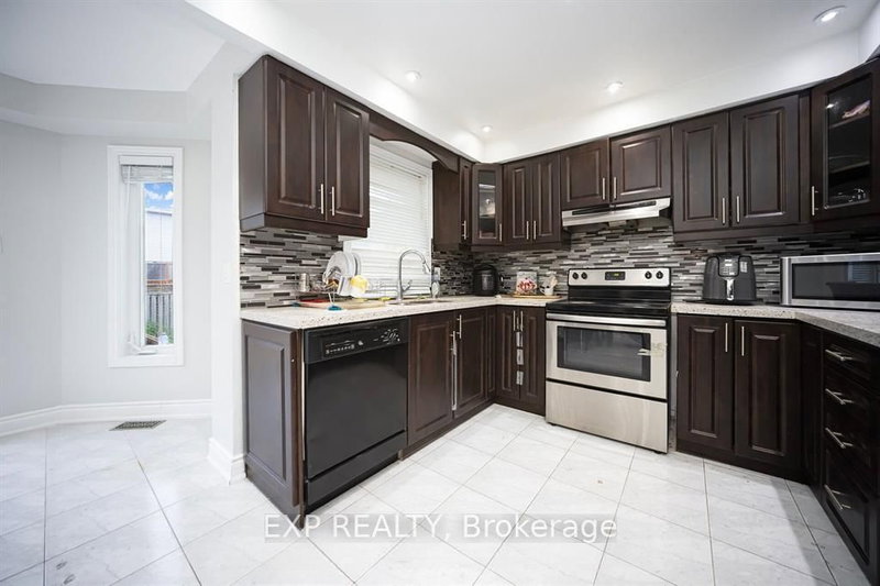 692 Huntington Ridge Mississauga,ON L5R 1Z5 — Photo 19