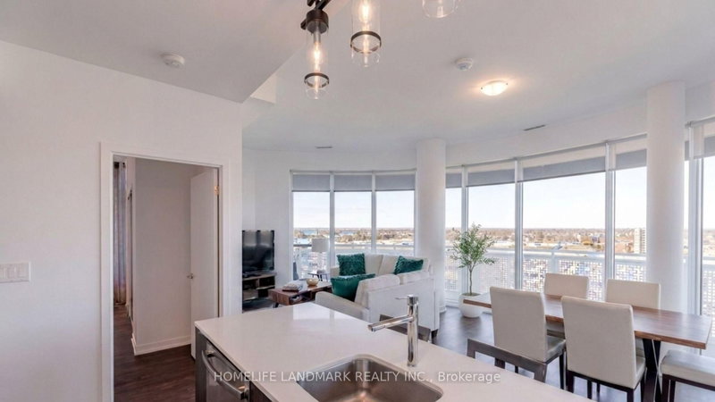 905 - 2520 Eglinton Avenue W