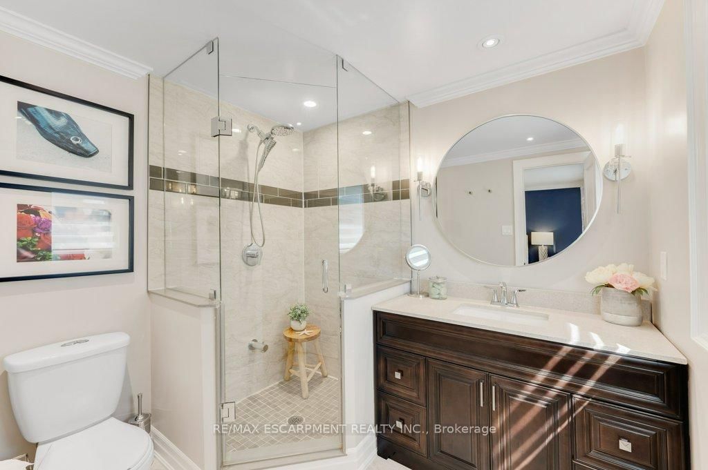 1482 Epping Road • Burlington, ON photo 19