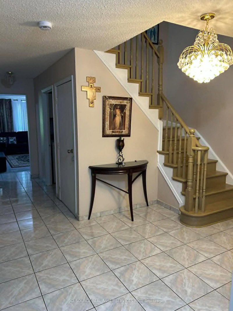 3546 Italia Mississauga,ON L5B 3T6 — Photo 5