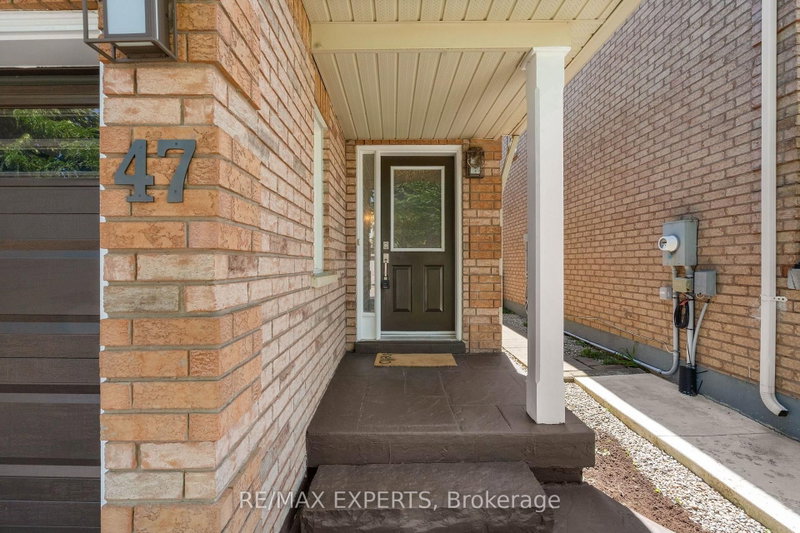 47 Castelli Court