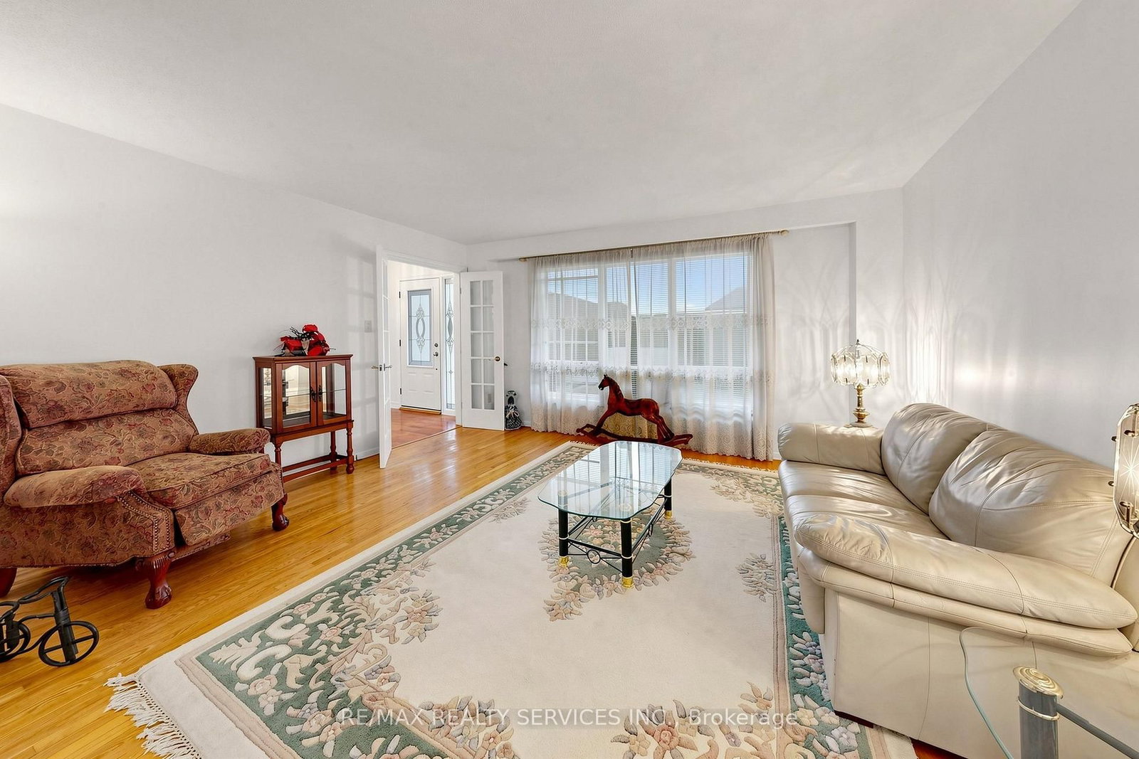 25 Malcolm Crescent • Brampton, ON photo 10