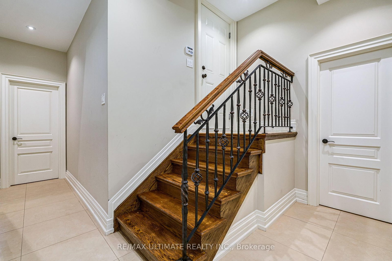 90 Howick Avenue • Toronto, ON photo 37