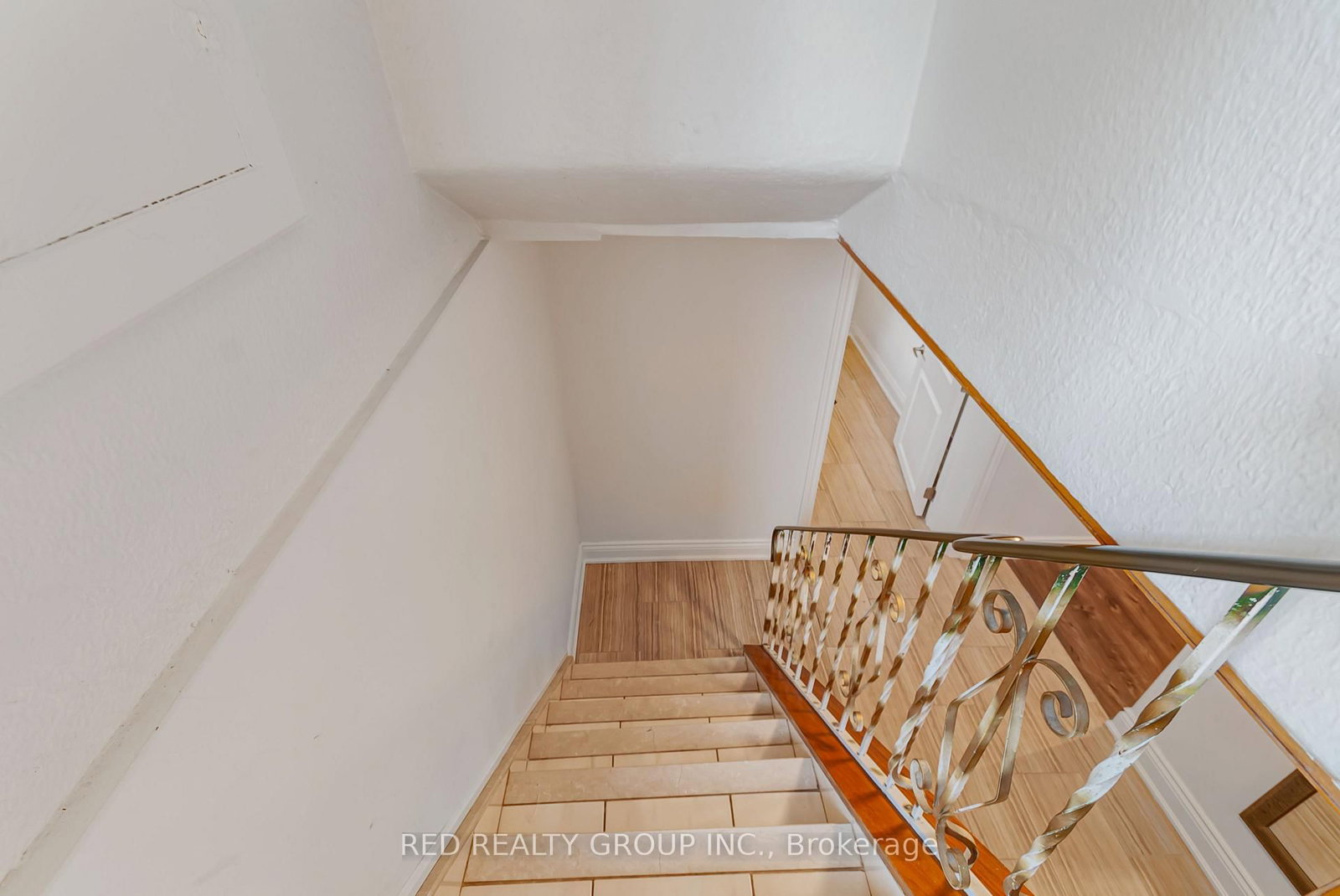 281 Falstaff Avenue • Toronto, ON photo 22