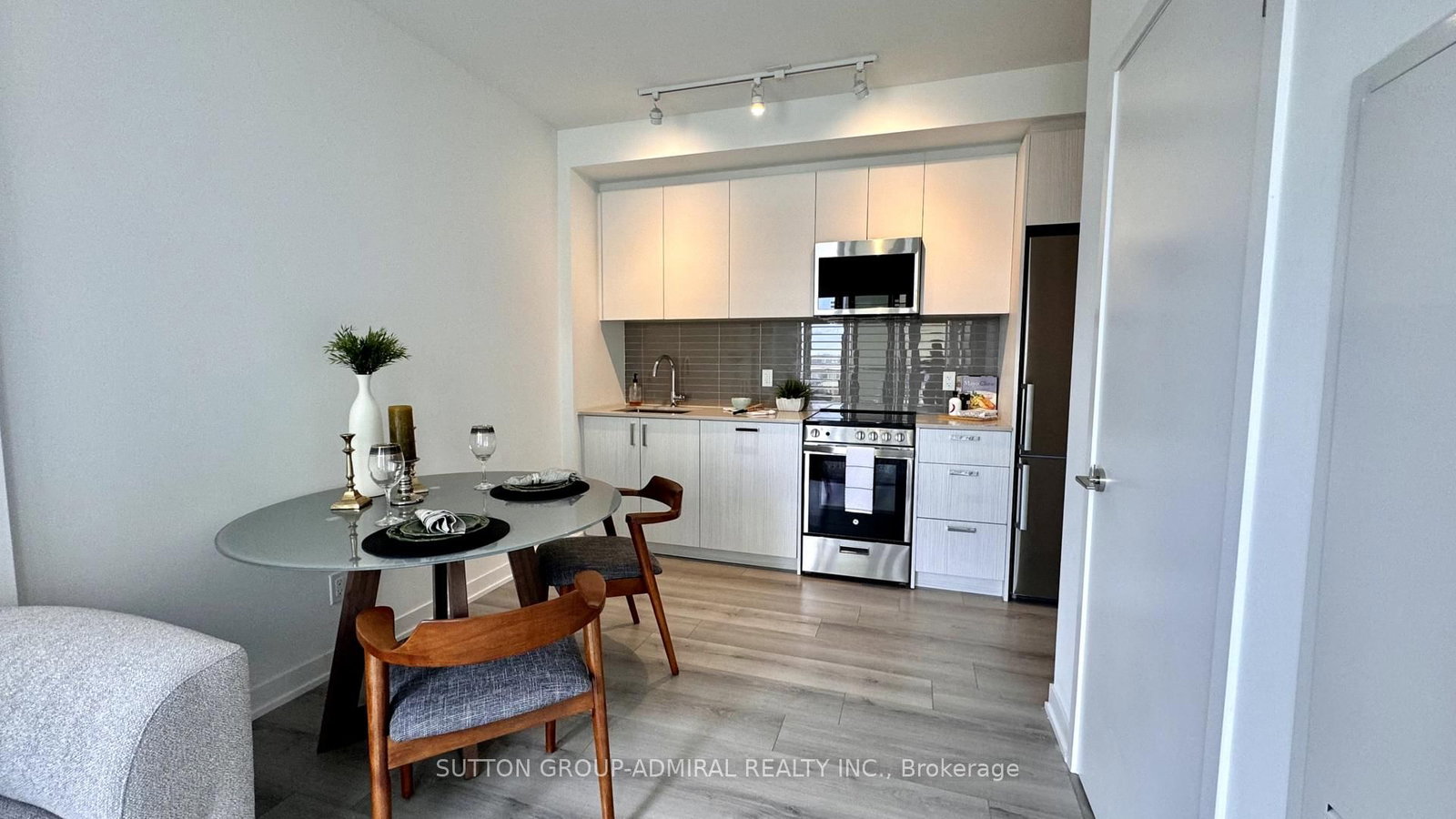 1787 W St. Clair Avenue • #1103 • Toronto, ON photo 13