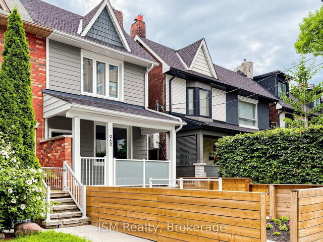 969 Lansdowne Avenue