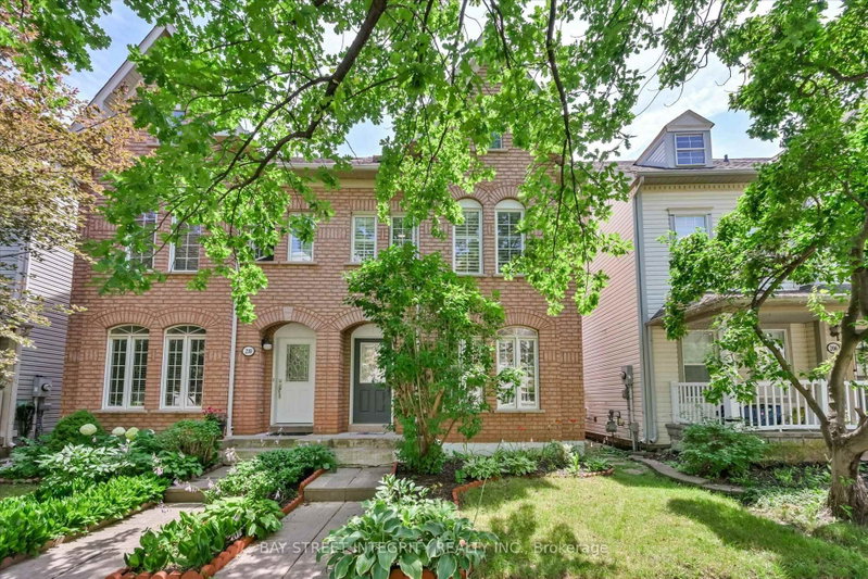 208 Georgian Drive