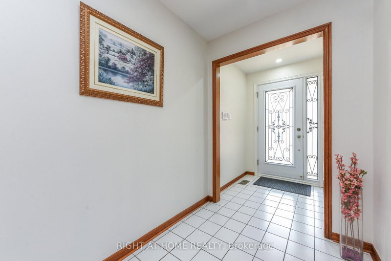 63 Pennsylvania Brampton,ON L6Y 4P3 — Photo 4