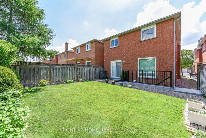 63 Pennsylvania Brampton,ON L6Y 4P3 — Photo 43