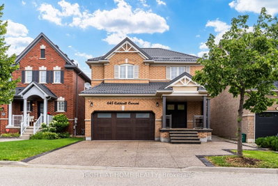 645 Caldwell Crescent