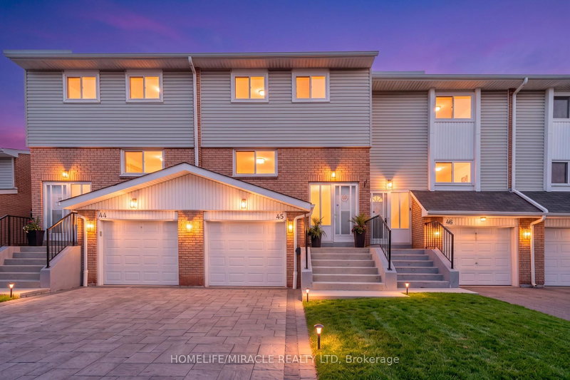 45 Lincoln Court