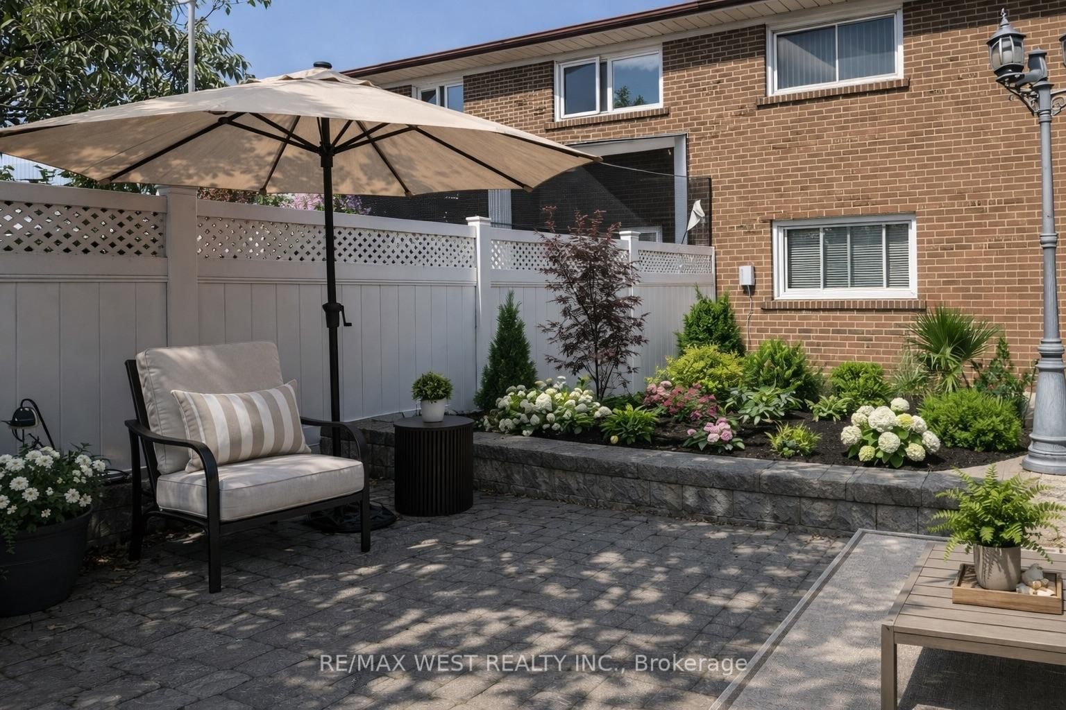 25 Bimini Crescent • Toronto, ON photo 14