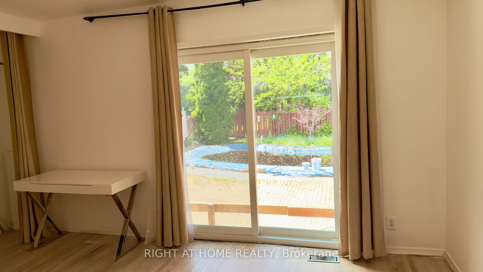 21 Mitre Place • Toronto, ON photo 13