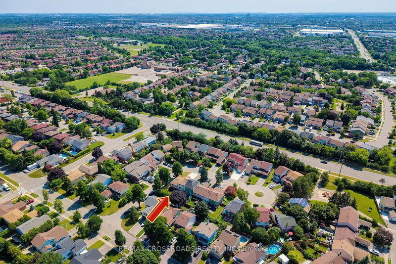 54 Omega Brampton,ON L6Z 1K5 — Photo 40
