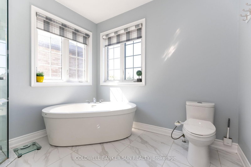 48 Hanbury Brampton,ON L6X 5N7 — Photo 24