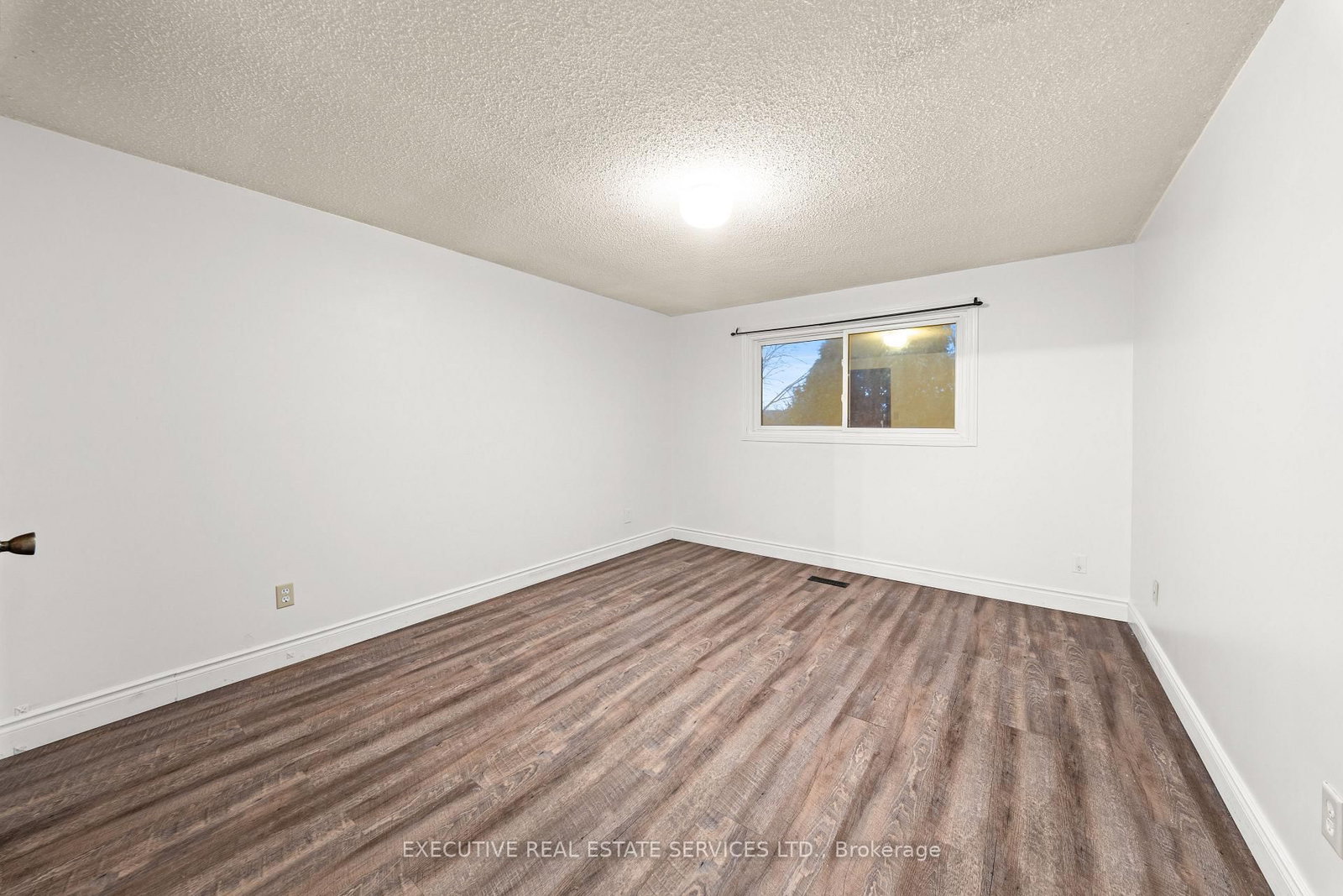 44 Lakecrest Trail • Brampton, ON photo 21