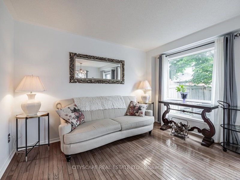 1292 Sherwood Mills Mississauga,ON L5V 2G8 — Photo 8
