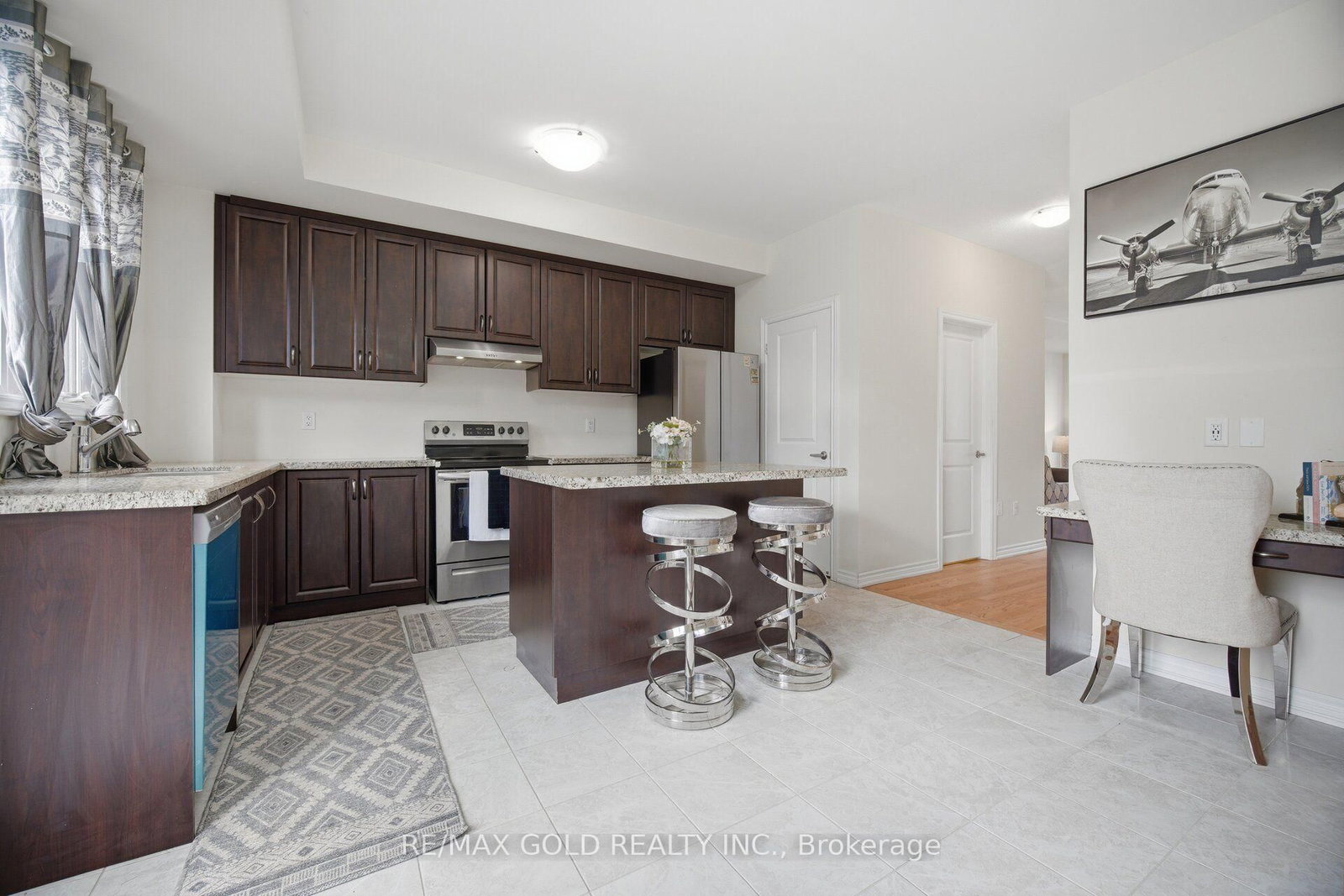 9 Arcola Street • Brampton, ON photo 13