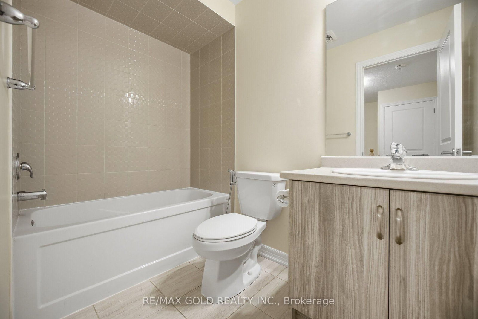 9 Arcola Street • Brampton, ON photo 31