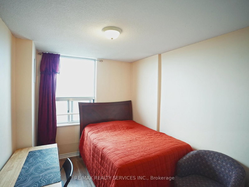 15 Kensington Brampton,ON L6T 3W2 — Photo 25