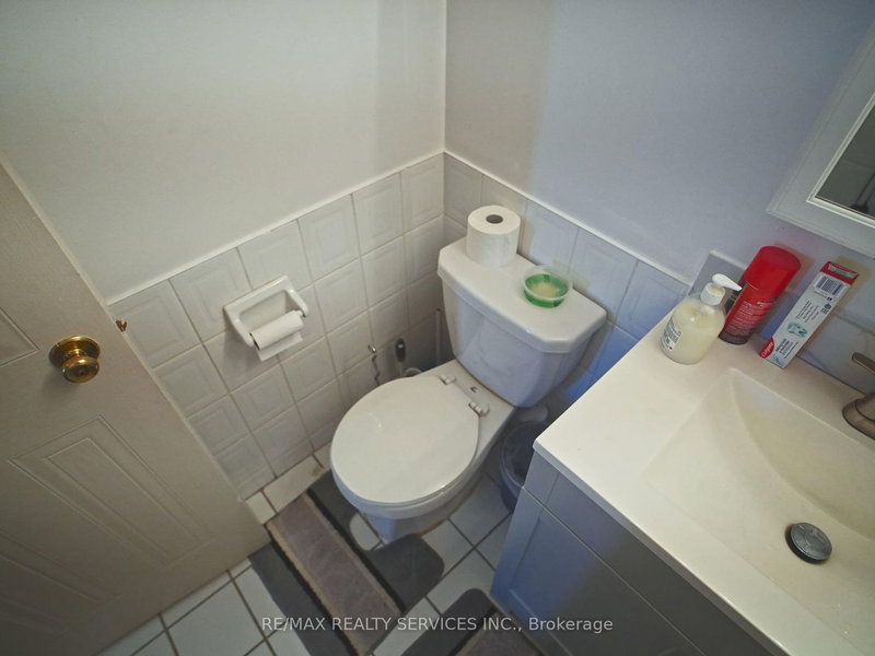 15 Kensington Brampton,ON L6T 3W2 — Photo 36
