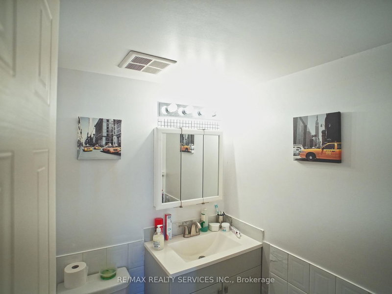 15 Kensington Brampton,ON L6T 3W2 — Photo 38