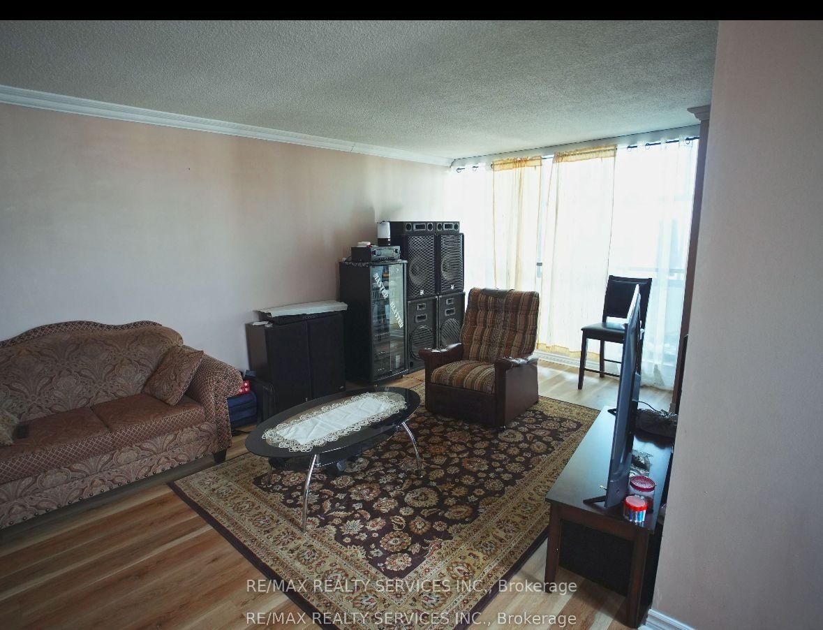 15 E Kensington Road • #1901 • Brampton, ON photo 41