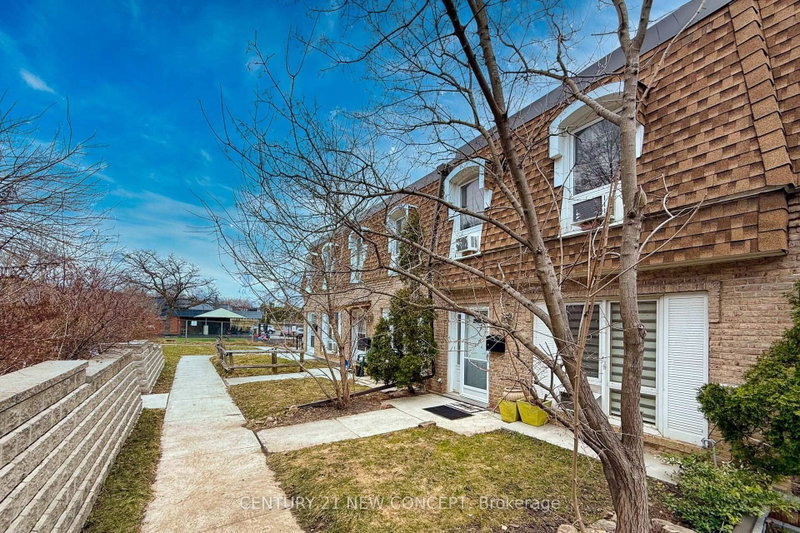 13 - 1310 Gulleden Drive