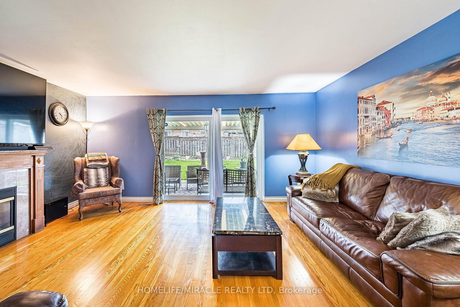 53 WINDERMERE Court • Brampton, ON photo 16