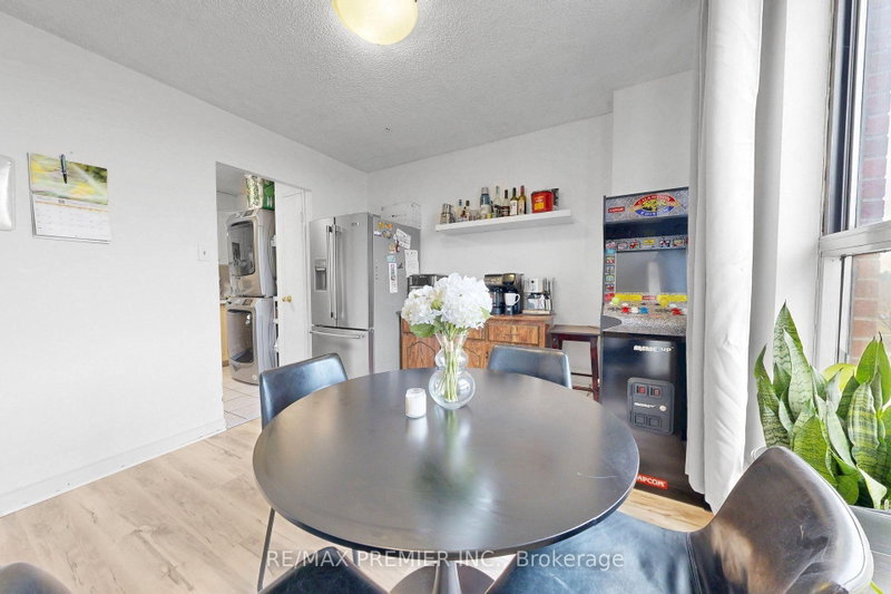 4645 Jane Toronto,ON M3N 2K9 — Photo 12