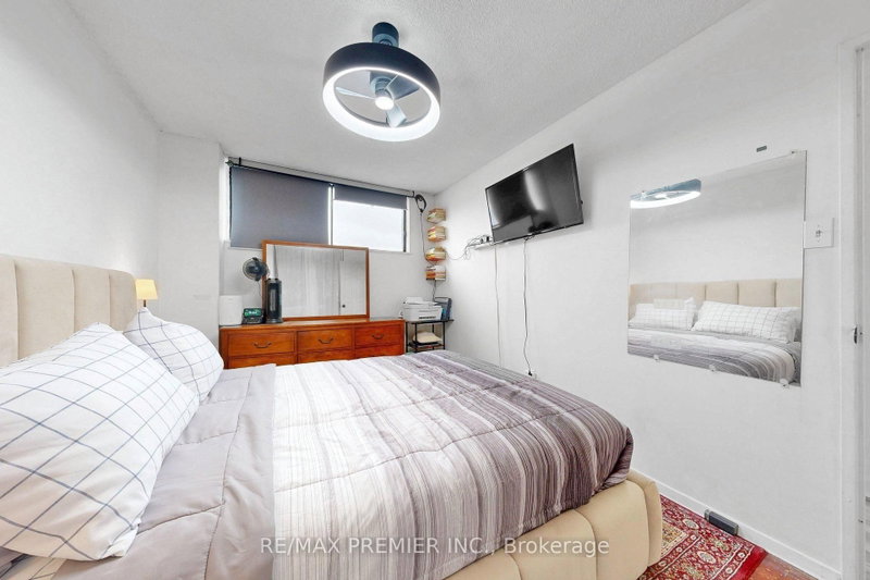 4645 Jane Toronto,ON M3N 2K9 — Photo 19