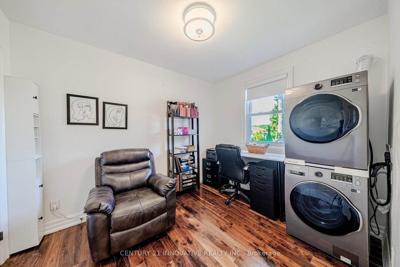 Detached House for sale at 60 Dorking Crescent, Toronto, Ontario, M3M 2B6 - Downsview-Roding-CFB - MLS: W13610218