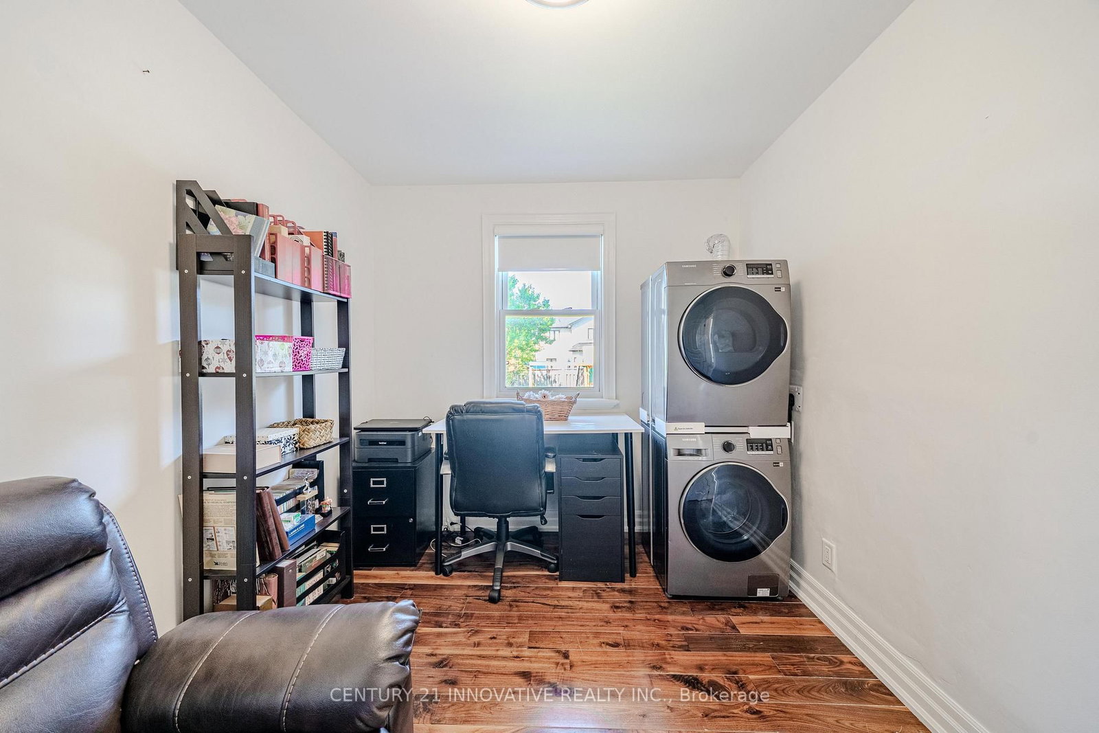 Listing Image 21