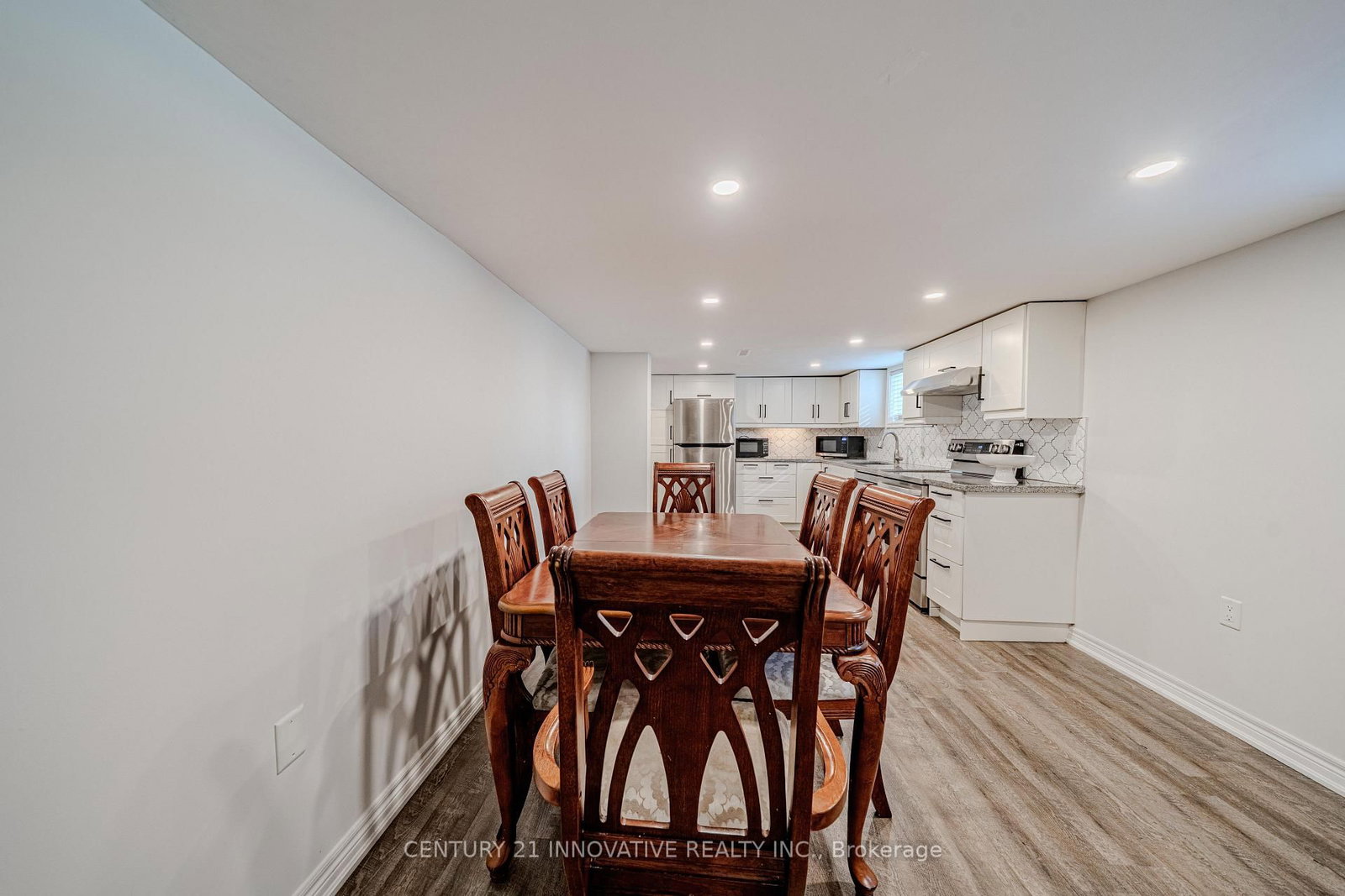 Detached House for sale at 60 Dorking Crescent, Toronto, Ontario, M3M 2B6 - Downsview-Roding-CFB - MLS: W13610218