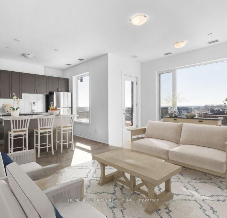 403 - 3285 Carding Mill Trail