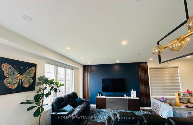 30 Circus Crescent