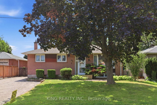5 Alderbury Crescent