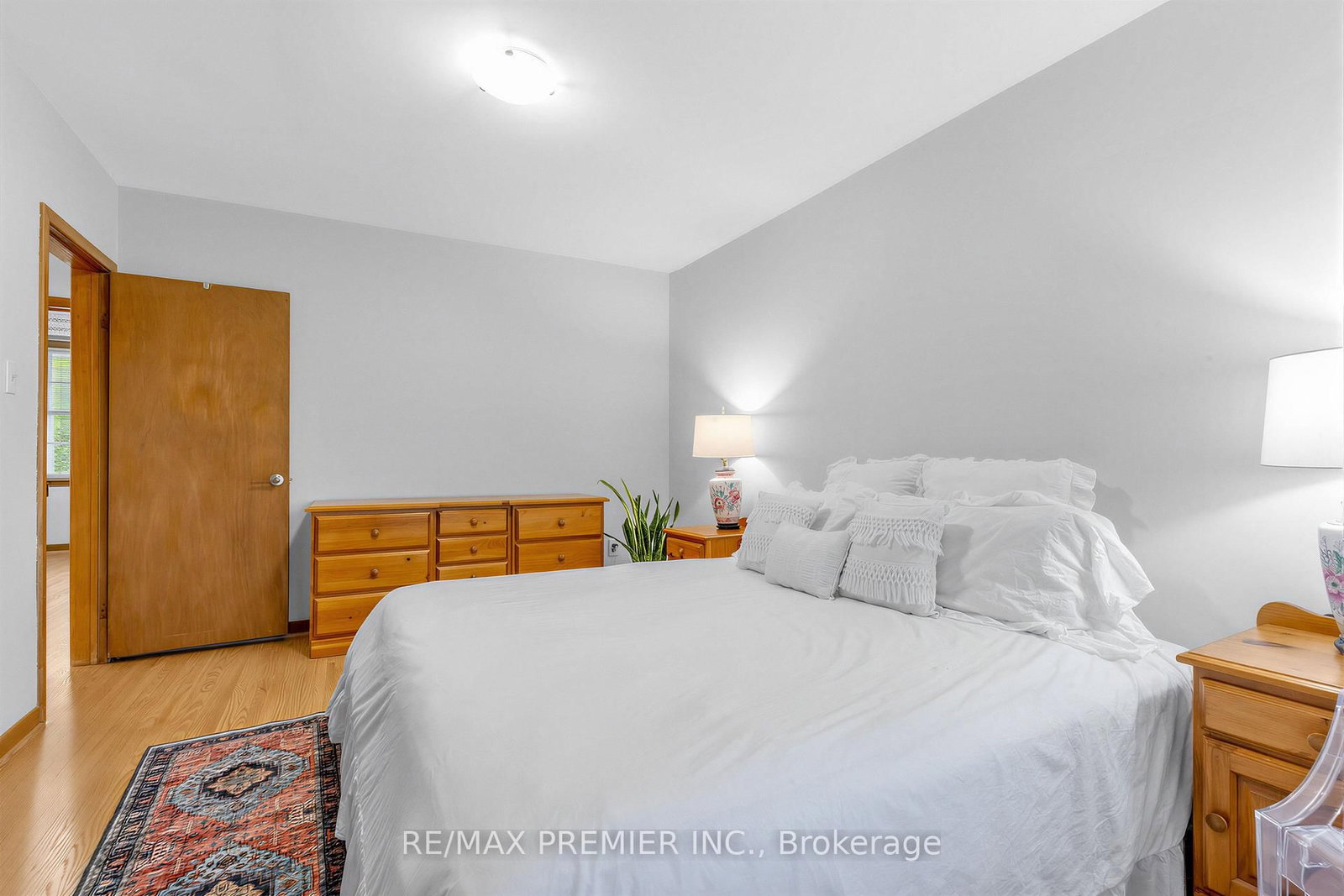 21 Halbadier Place • Toronto, ON photo 32