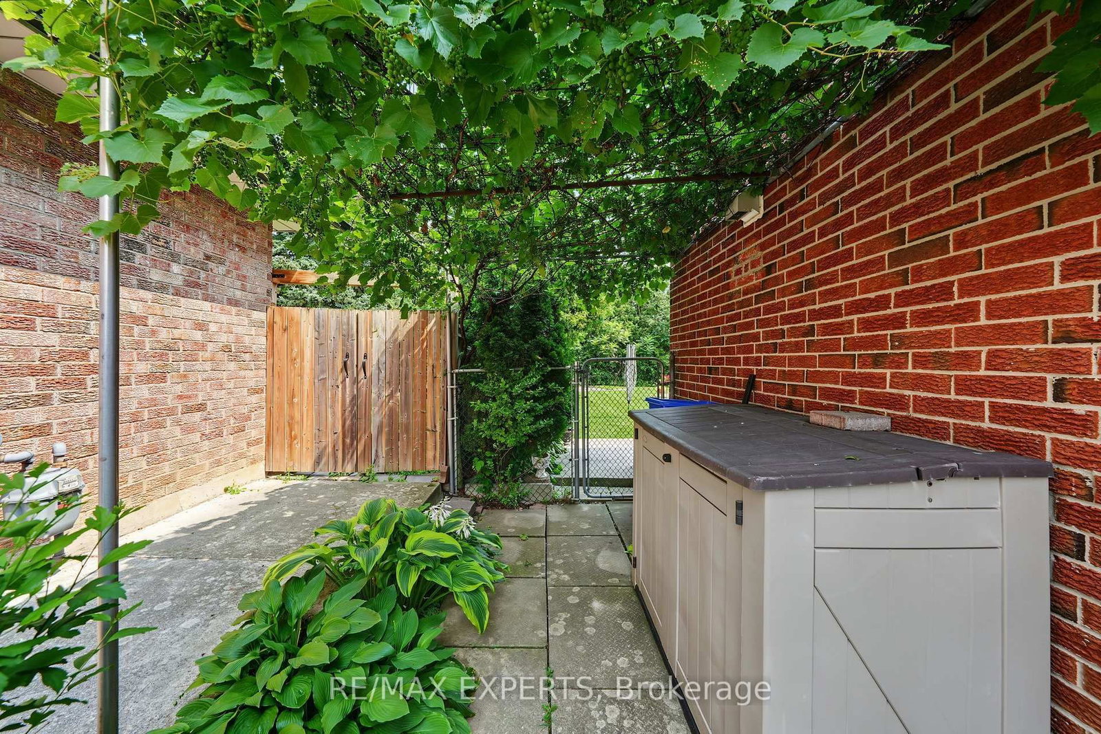 2387 Chilsworthy Avenue • Mississauga, ON photo 37
