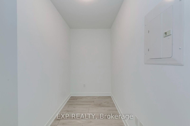 1035 Southdown Mississauga,ON L5J 0A2 — Photo 21