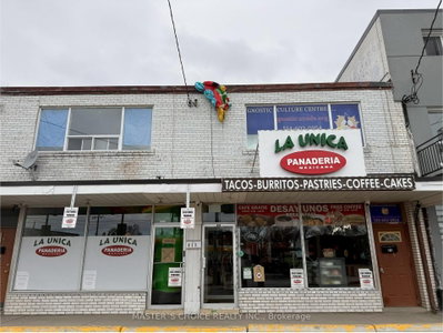 Store W/Apt/Office for sale at 848-850 Wilson Avenue, Toronto, Ontario, M3K 1E5 - Downsview-Roding-CFB - MLS: W13613042