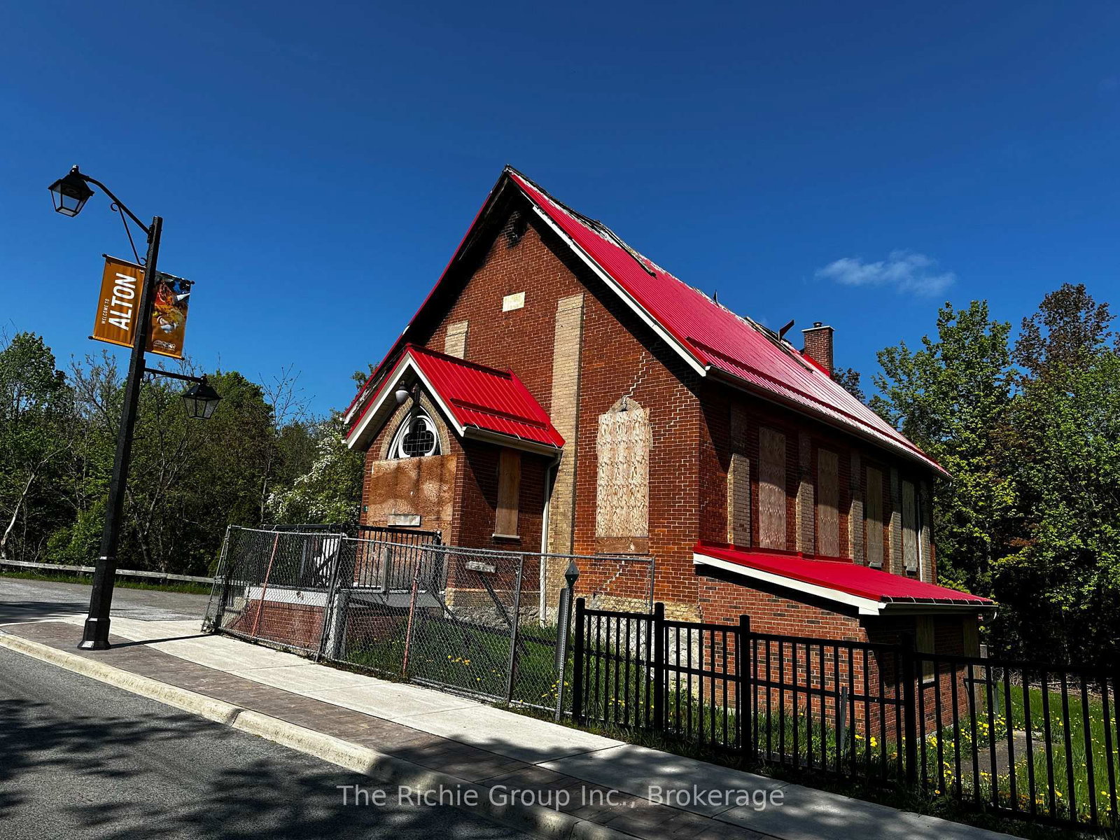 Listing Image 7