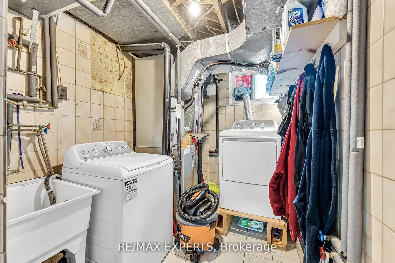 Listing Image 44