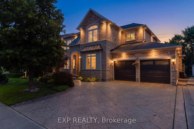 26 Packham Circle