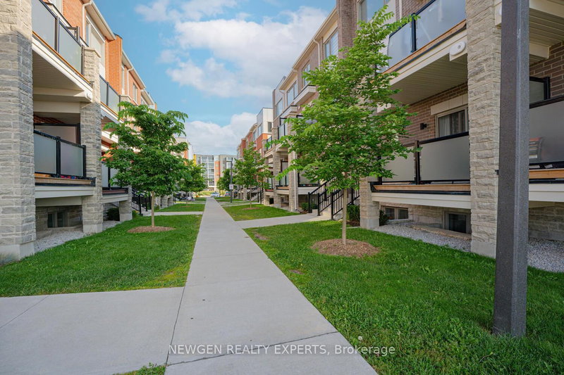 13 - 240 Lagerfeld Drive