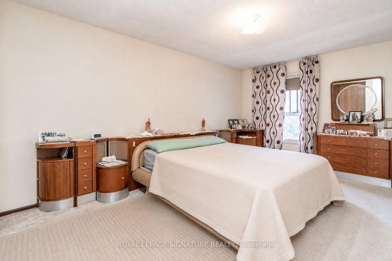 4040 Silverhaze Mississauga,ON L4W 3K1 — Photo 13