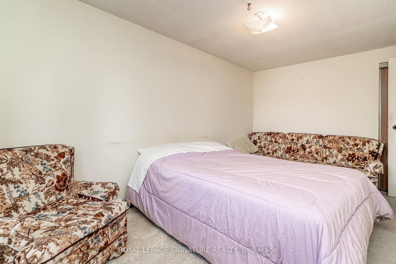 4040 Silverhaze Mississauga,ON L4W 3K1 — Photo 20