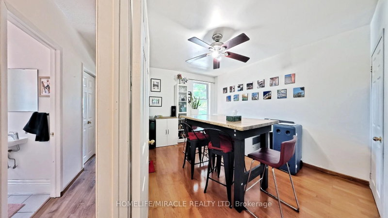 121 Medland Toronto,ON M6P 2N4 — Photo 23