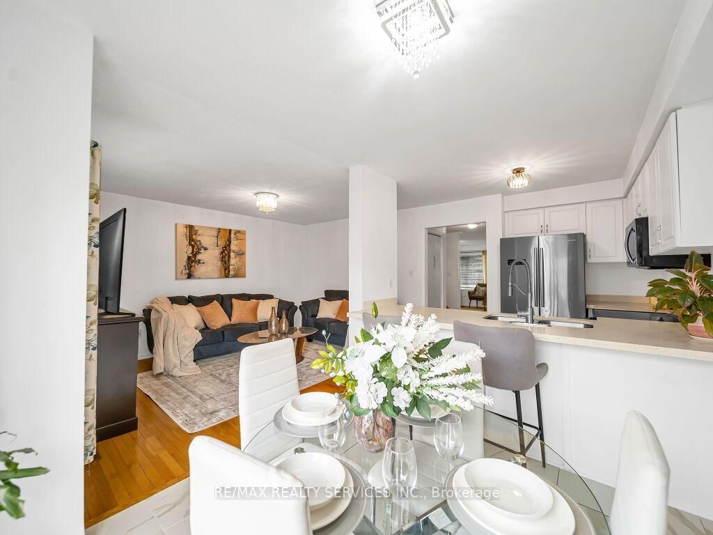 7 Olivett Lane • Brampton, ON photo 19
